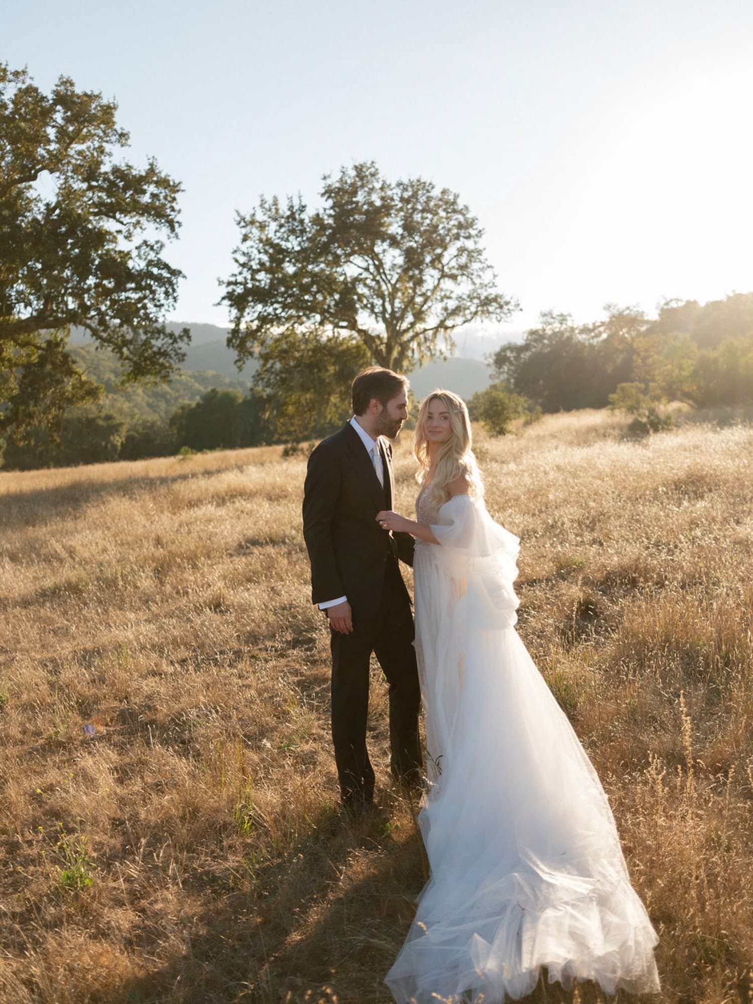 Enchanting Elopements: Your Guide to Dreamy Destination Weddings